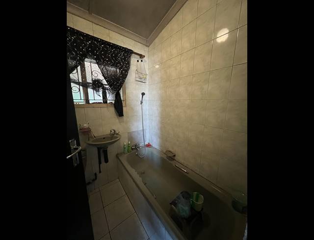 2 BEDROOM HOUSE FOR SALE IN NORTHDALE